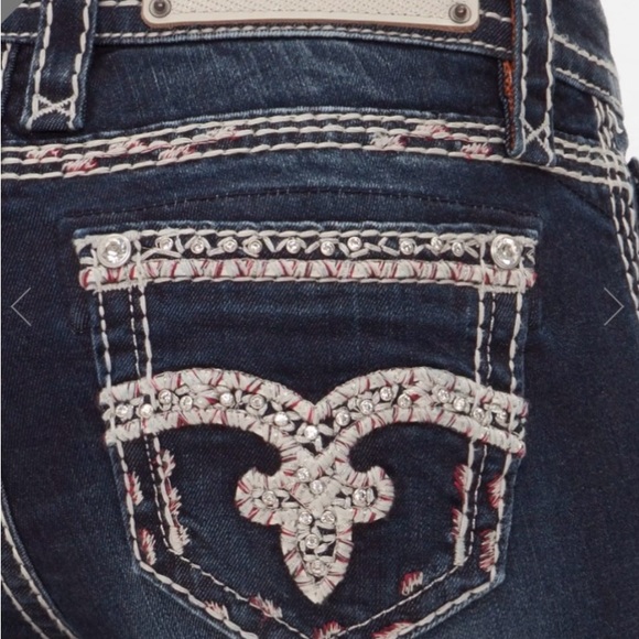 NWOT ROCK REVIVAL “URBAN RED” JEANS - Picture 6 of 11